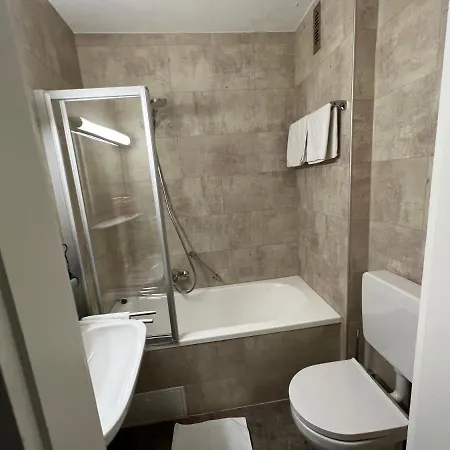 Ξενοδοχείο Schwan Hügelsheim