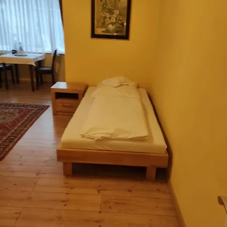 Schwan Ξενοδοχείο Hügelsheim