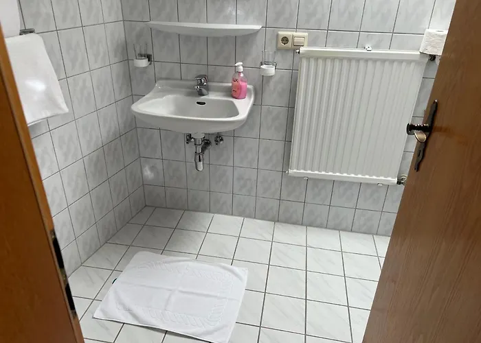 Schwan ホテル Hügelsheim