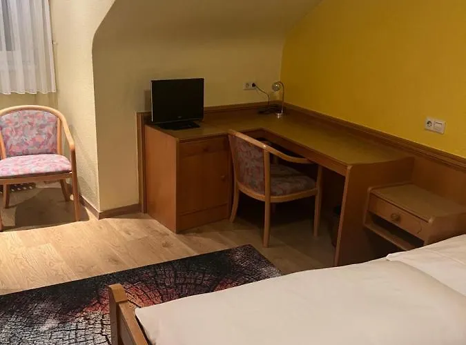 Schwan ホテル Hügelsheim